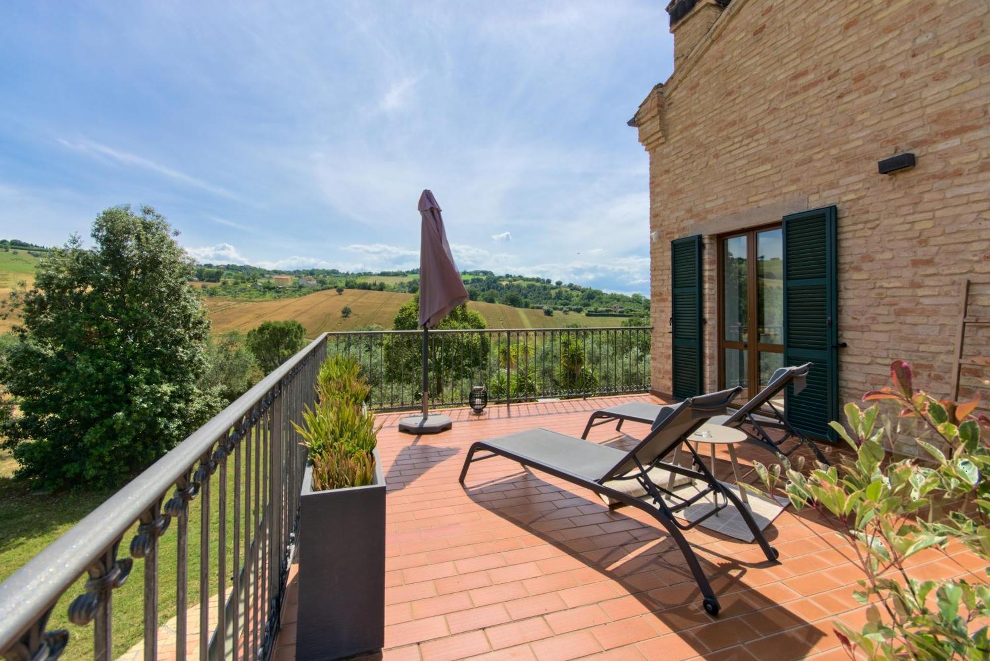 Villa Morro Suites Morrovalle Eksteriør bilde